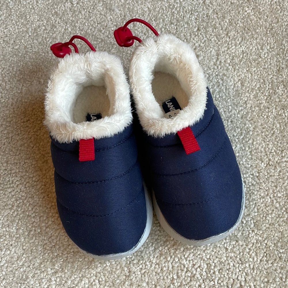 Lands' End Kids Navy Blue Cozy Slip-On Slippers with Red Pull Tabs